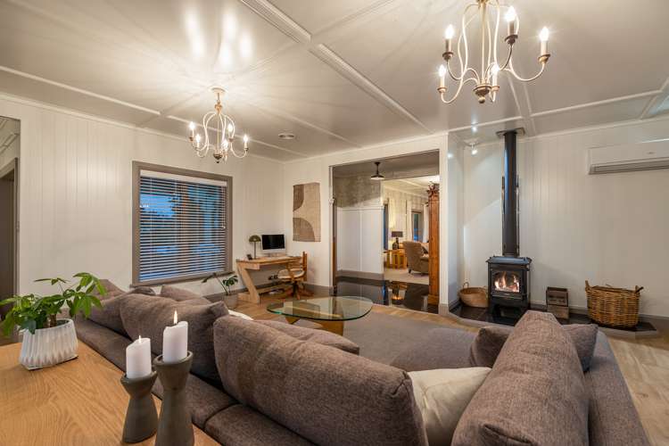 77 Fairbourne Drive Fairhall_10