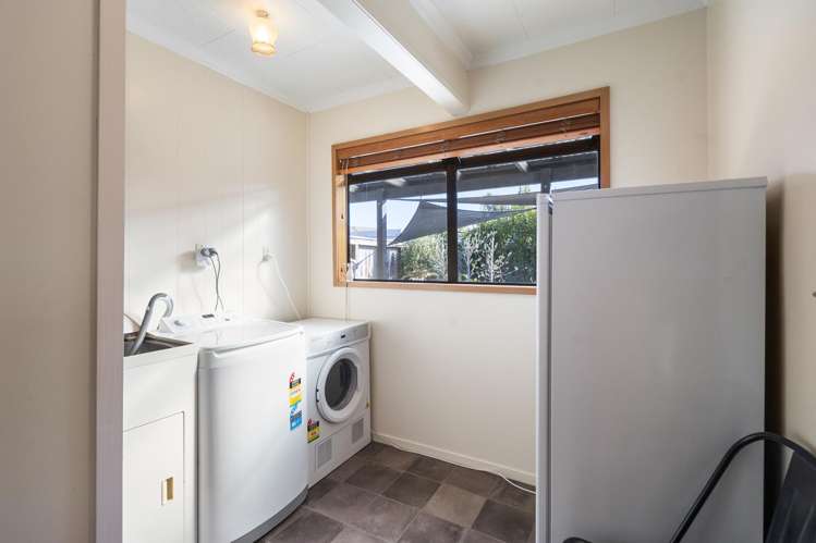 6 Grey Street Feilding_11