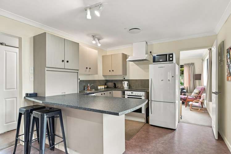 5 Rowena Crescent Motuoapa_17