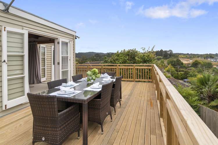 53 Hetherington Road Ranui_3