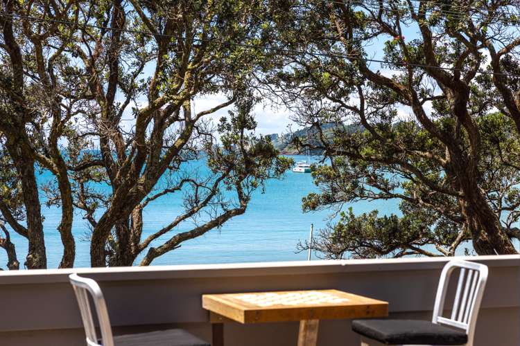 38 Beach Parade Oneroa_17