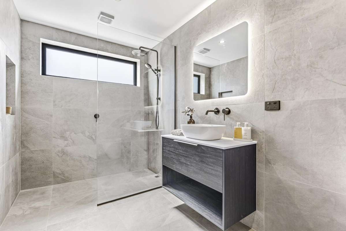 40A Hunter Crescent_4