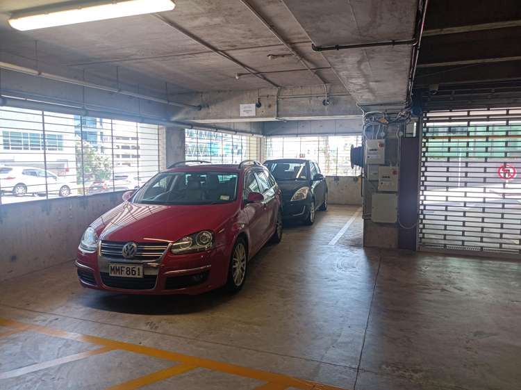 442/35 Hobson Street Auckland Central_12