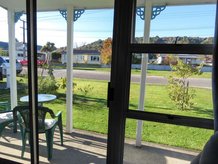 52 Dick Street Reefton_24
