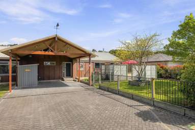 37 Pukeko Way_3