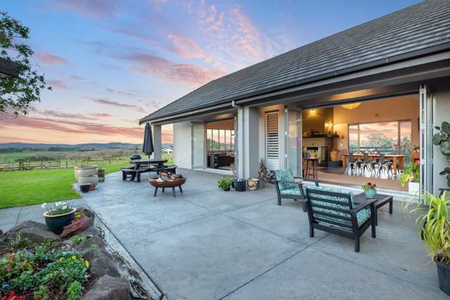 2 HA | Landmark Home | 108m² Shed