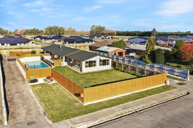 Four Bedrooms! Large Double Garage! SPACE!