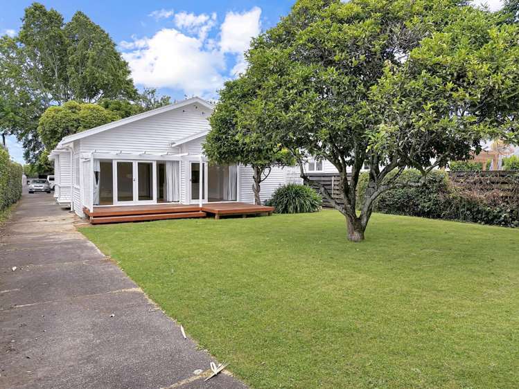 11 Greenfield Road Epsom_9