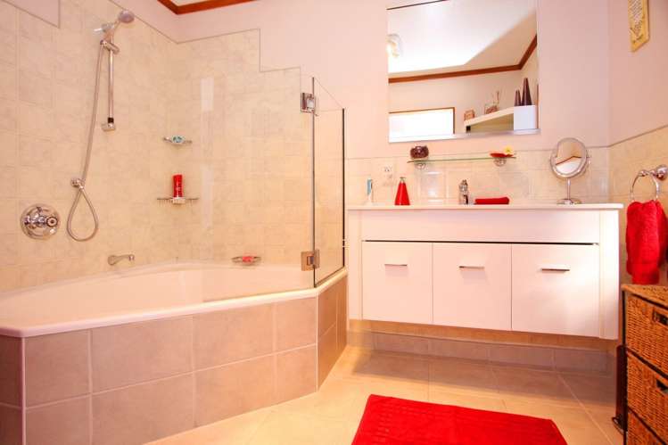 11 Calluna Crescent Totara Heights_6