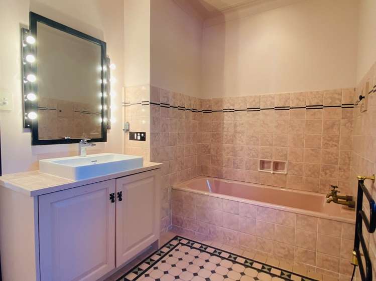 122 Macleans Road Bucklands Beach_15