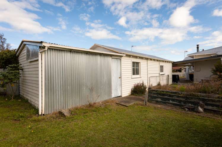 69 Gordon Street Dannevirke_18