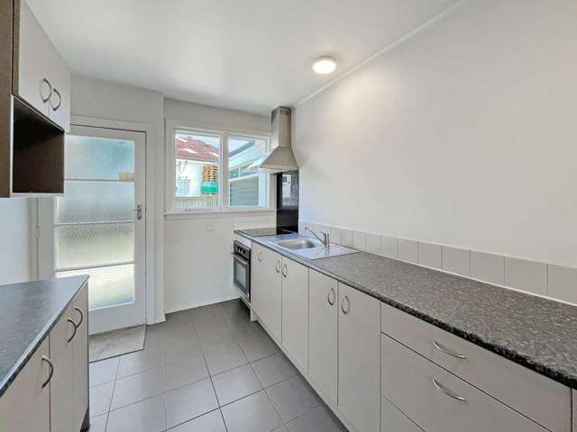 2/7 Angela Street Upper Riccarton_2