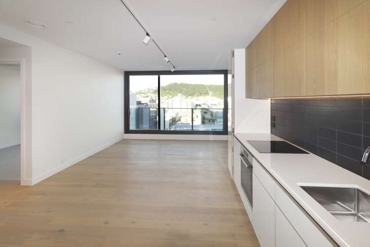 704/161 Victoria Street 2185_4