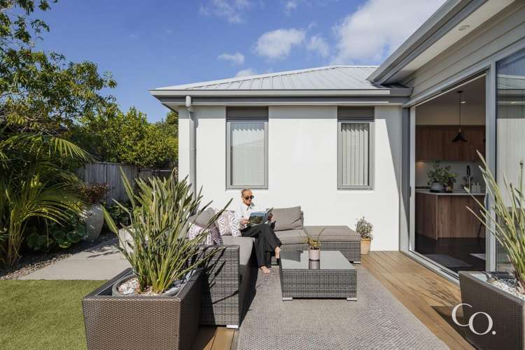 35 Awatira Drive Papamoa Beach_12