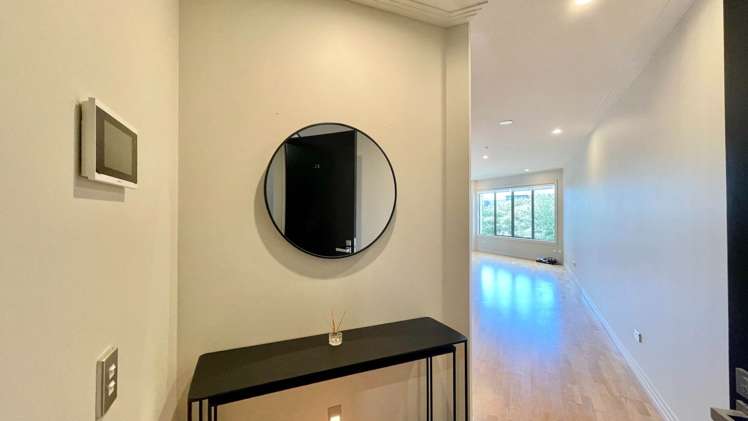 1G/24 James Cook Crescent Remuera_10