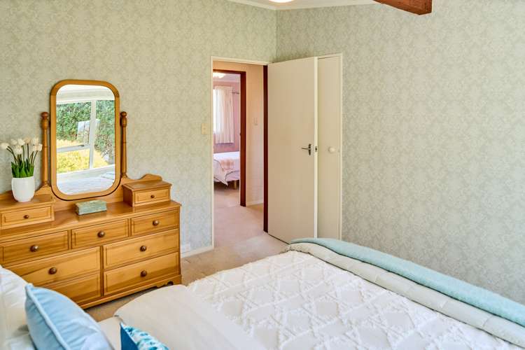 48 Eskdale Road Papakowhai_11