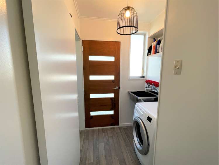 39 Essex Street Balclutha_16