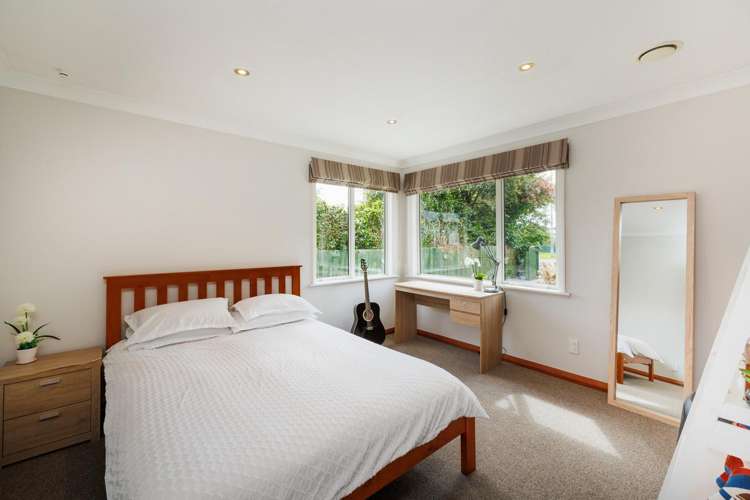 277 Kimbolton Road Feilding_10