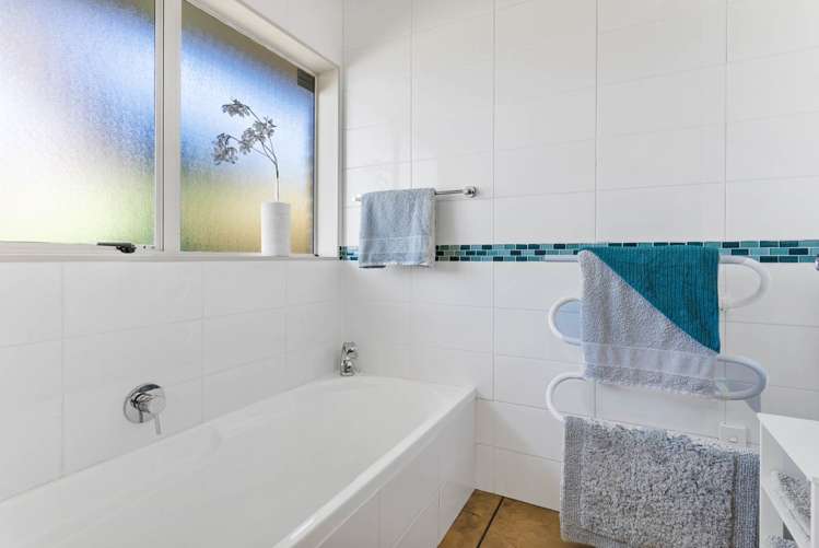 36 Settlers Cove Manurewa_22