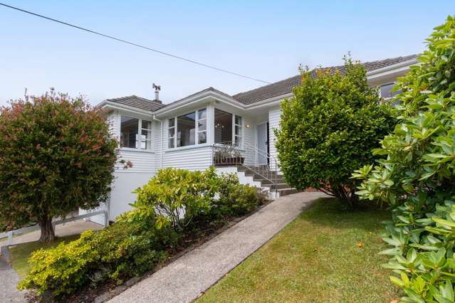 5 Larsen Crescent Tawa_1