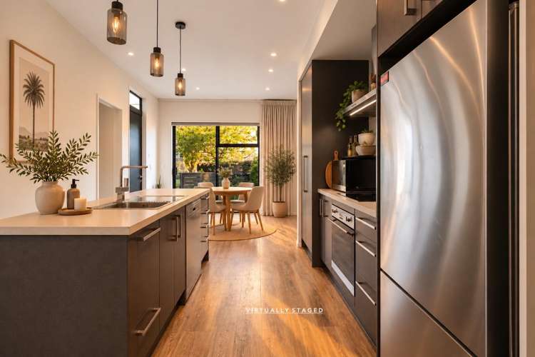 12 Packard Crescent_5