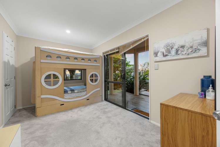 63 San Valentino Drive Henderson_16