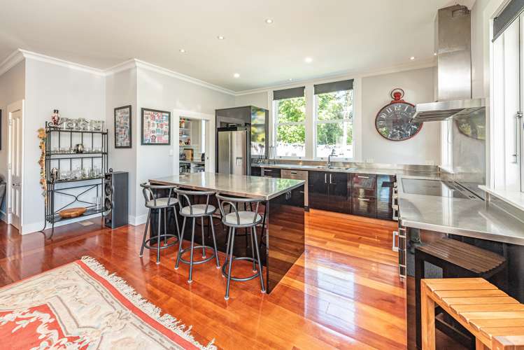 163 Great North Road Otamatea_10