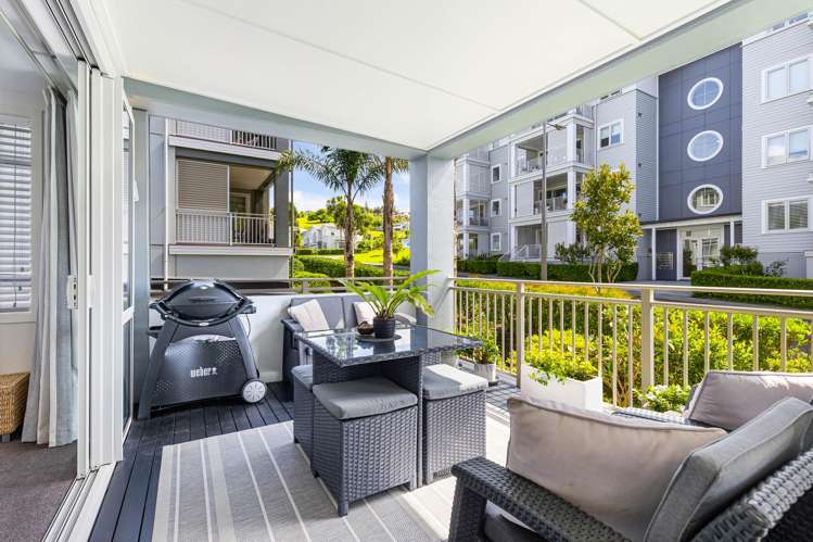 90 Panorama Heights Orewa_15