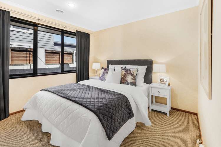 85 Huntington Drive Huntington_15