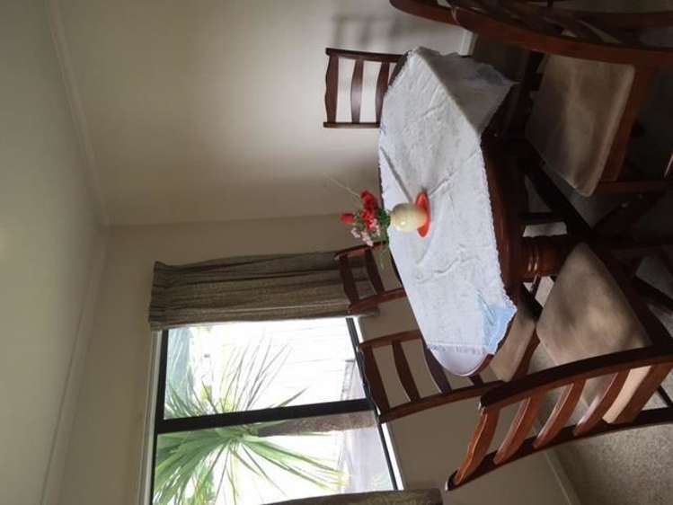 14a Driver Crescent Cannons Creek_6