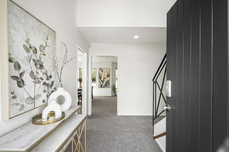 8B Stoneleigh Court Sunnynook_18