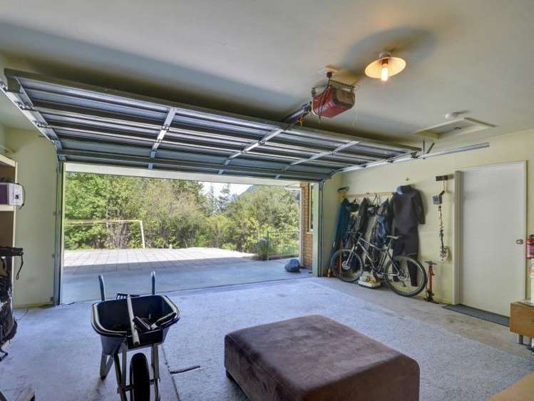 24 Bellbird Lane Mount Creighton_15