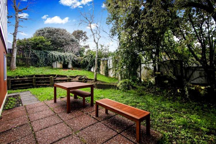 37 Kohekohe Street New Lynn_16