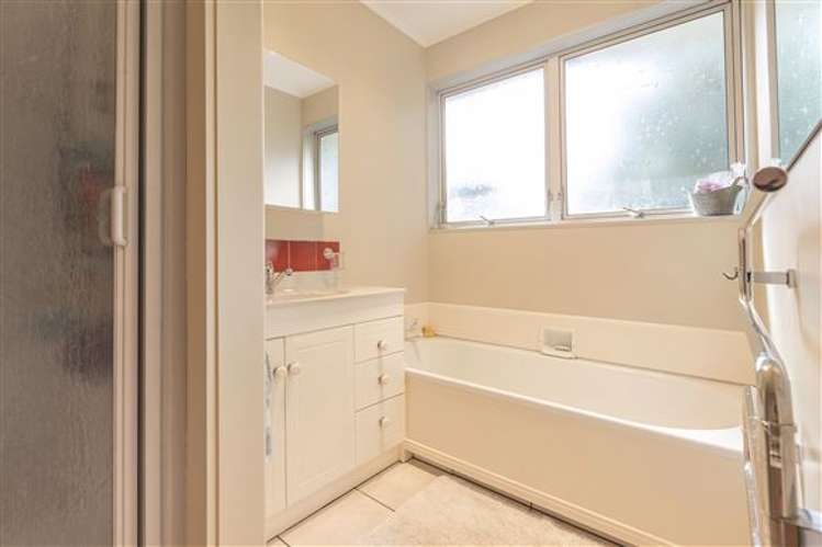 6 Mack Place Red Hill_19