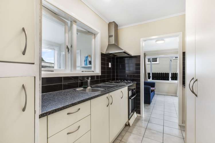 9a Gloucester Road Manurewa_7