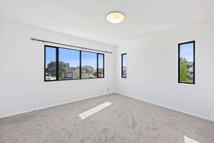 105/2 Armoy Drive East Tamaki_9