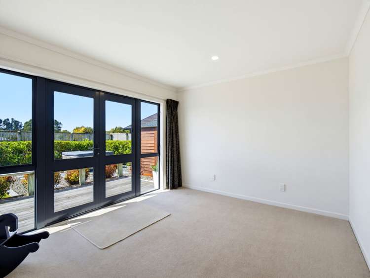 60 Cashmere Drive Fitzherbert_18