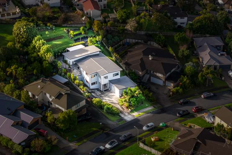 41 Waldorf Crescent Orewa_21