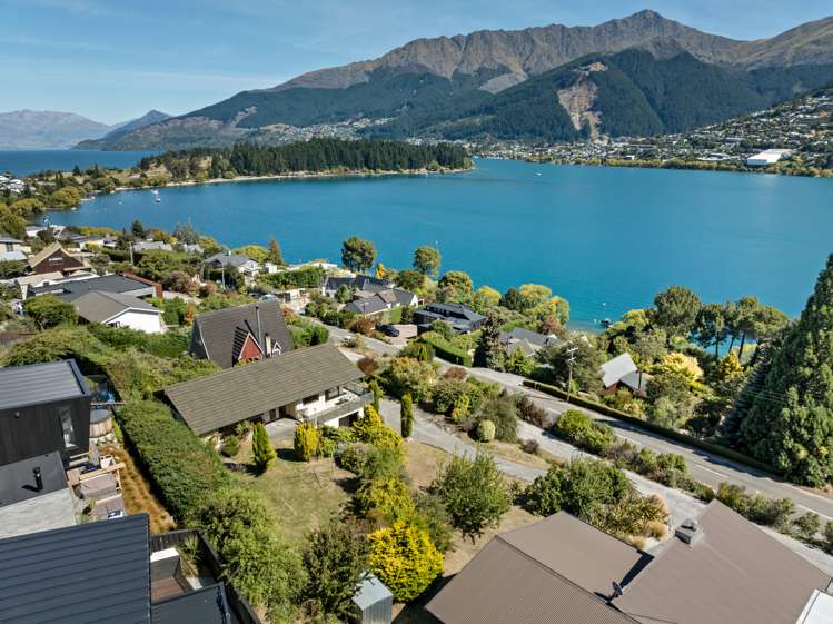 582 Peninsula Road Kelvin Heights_10