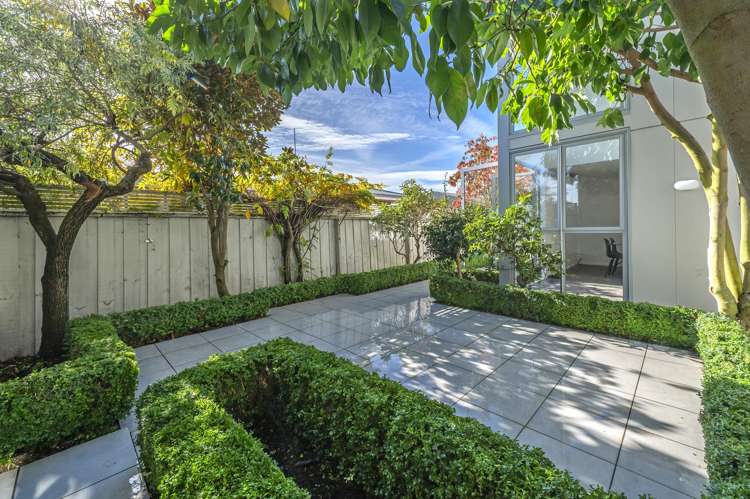 4/1010 Colombo Street Saint Albans_27