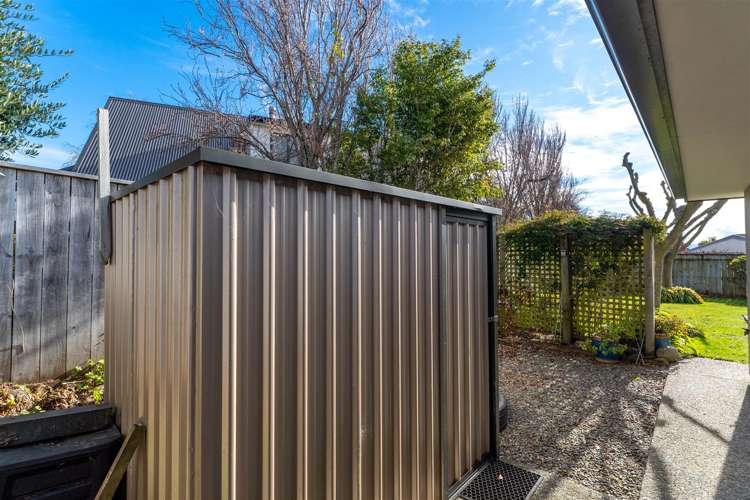 6 Harriet Court Richmond_24