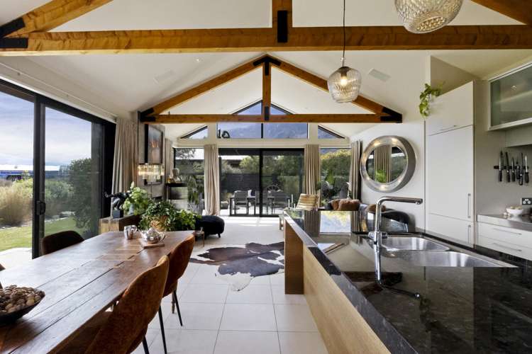 20 Rannoch Drive Jacks Point_3