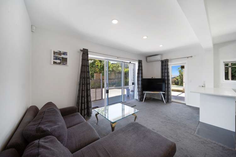 2/89 Takutai Avenue Half Moon Bay_24