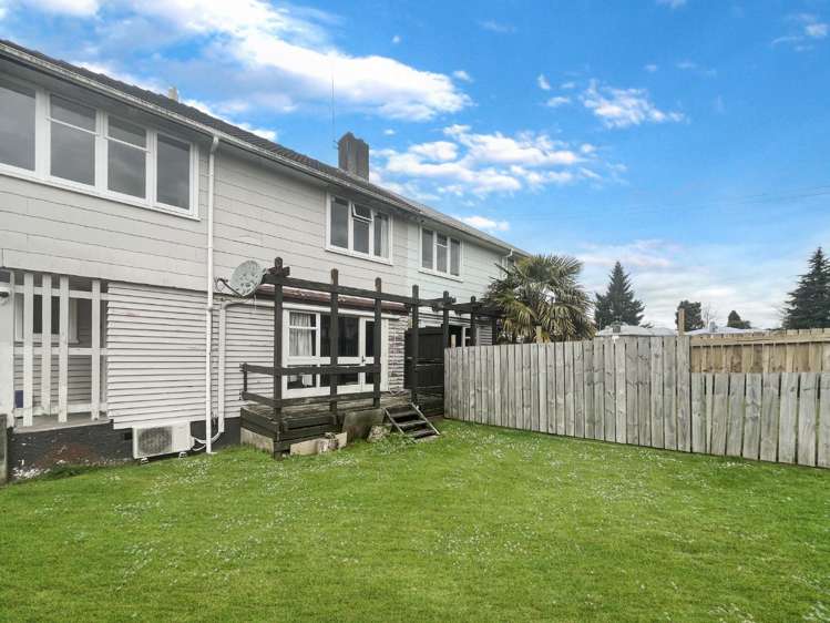 19b Bellingham Crescent_0