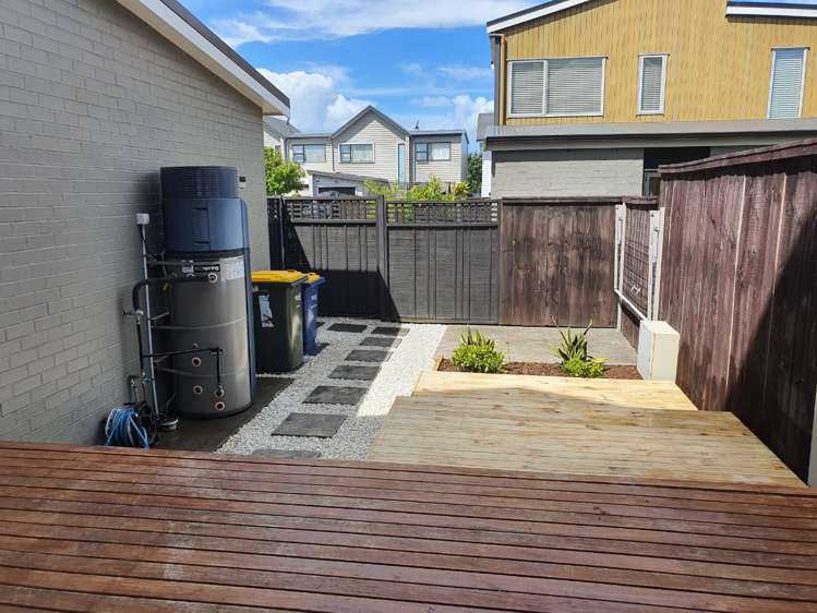 32 Squadron Drive Hobsonville_16