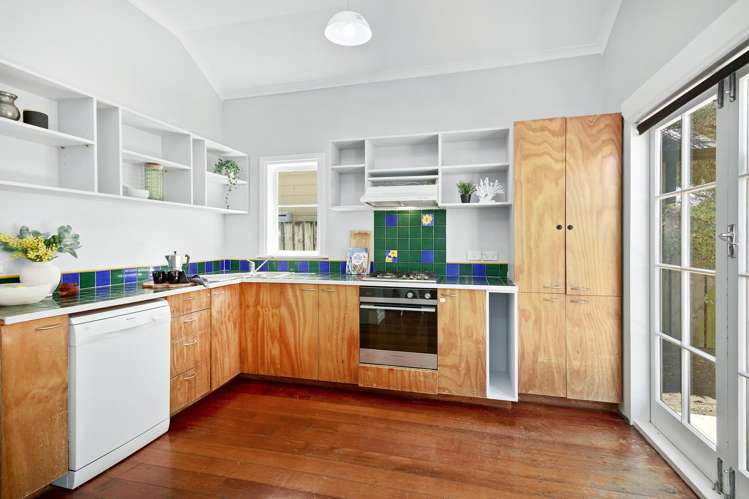 2 Patrick Street Petone_9