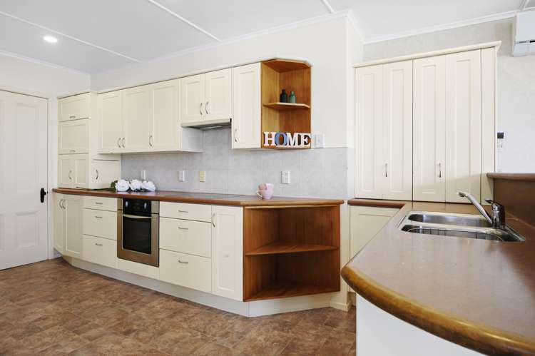 91 Awhitu Road Waiuku_6