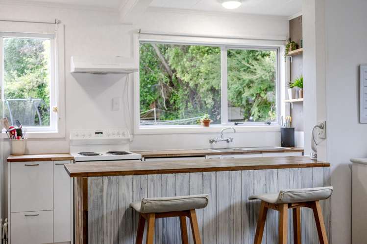 2 Sutherland Street Dunollie_5