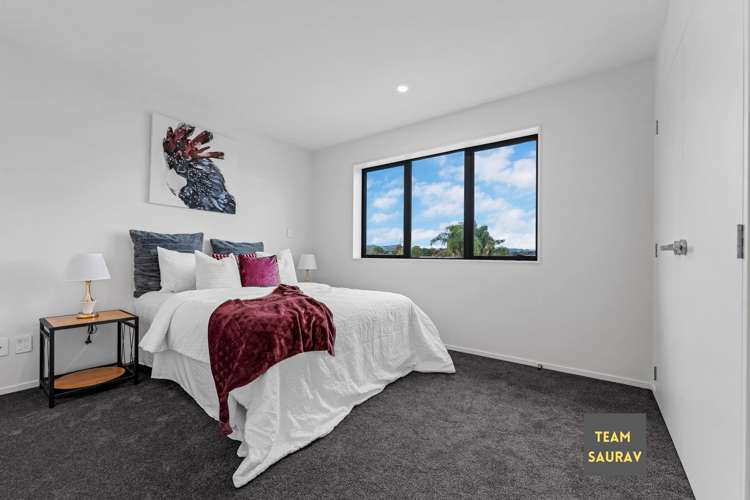 5 & 7 Awhi Way Karaka_21