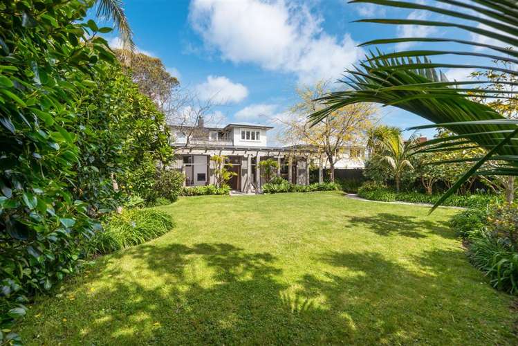 36 Williamson Avenue Belmont_4